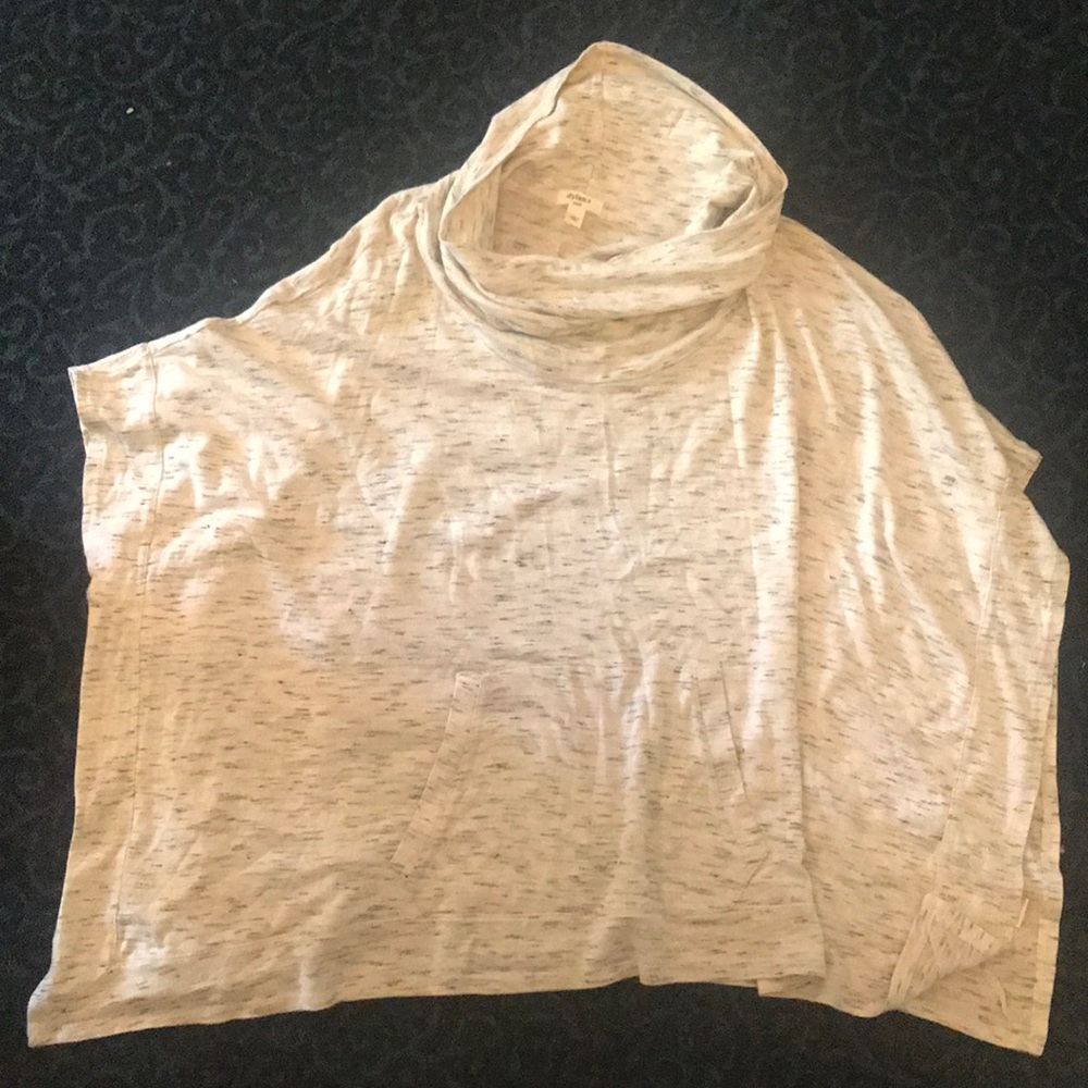 Dylan Cowl Neck short sleeve pullover